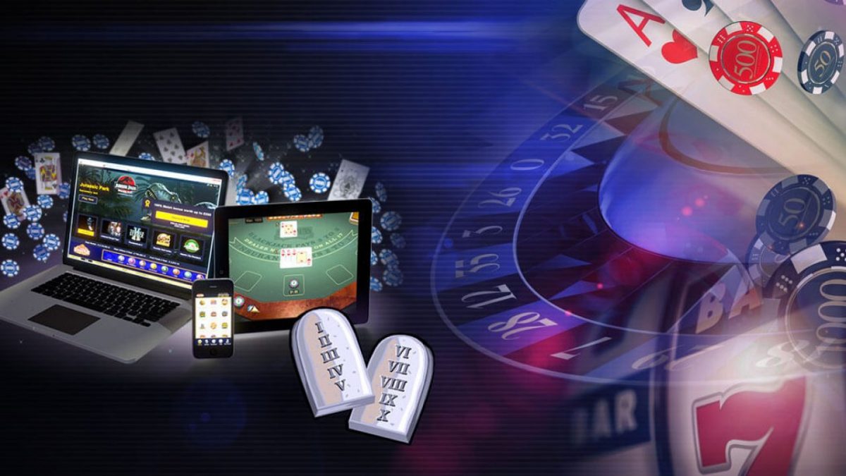 Disconnected and Online Casino Gambling